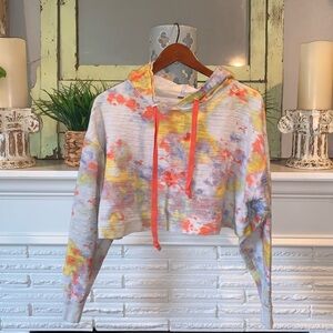 People Thinkin About You Tie Dye Colorful Cropped Hooded Active Sweatshirt XS